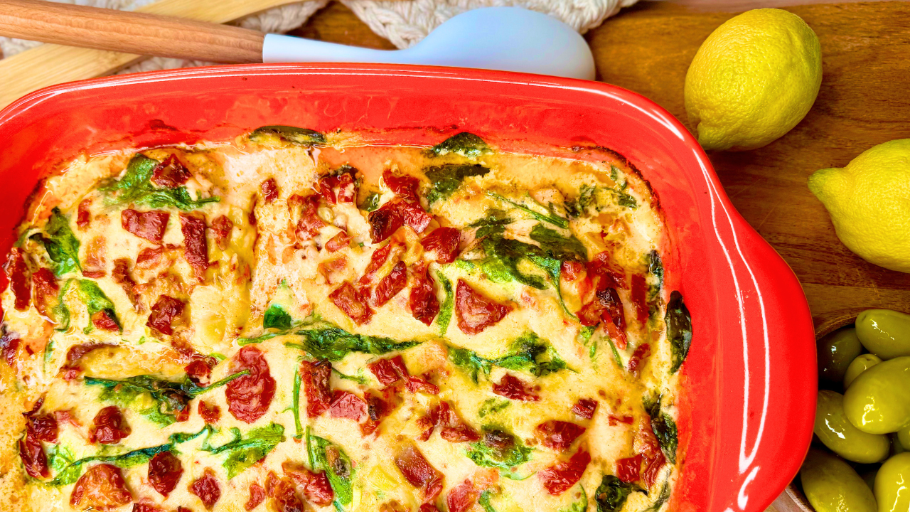 Creamy Garlic Chicken Thighs with Spinach & Sundried Tomatoes